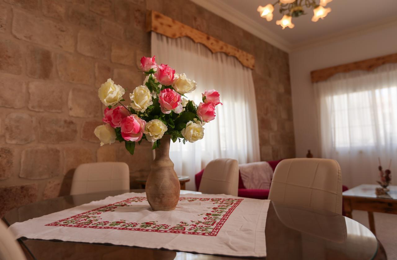 Tyre Boutique Apartments Kültér fotó